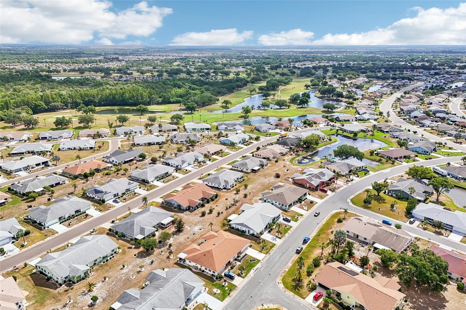 1607 CLOISTER DR, SUN CITY CENTER, FL, 33573