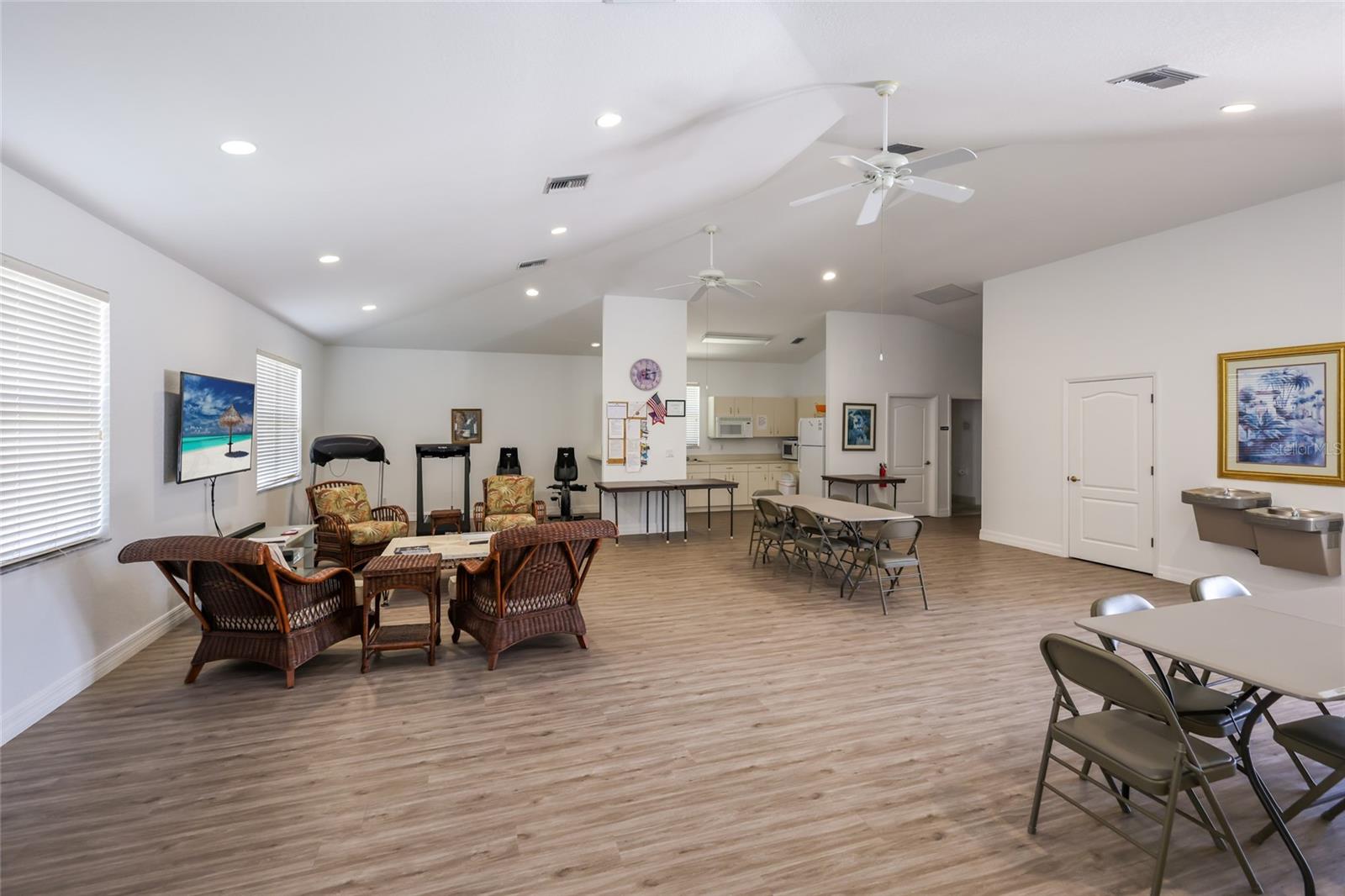 216 VISTA DEL LAGO WAY, VENICE, FL, 34292