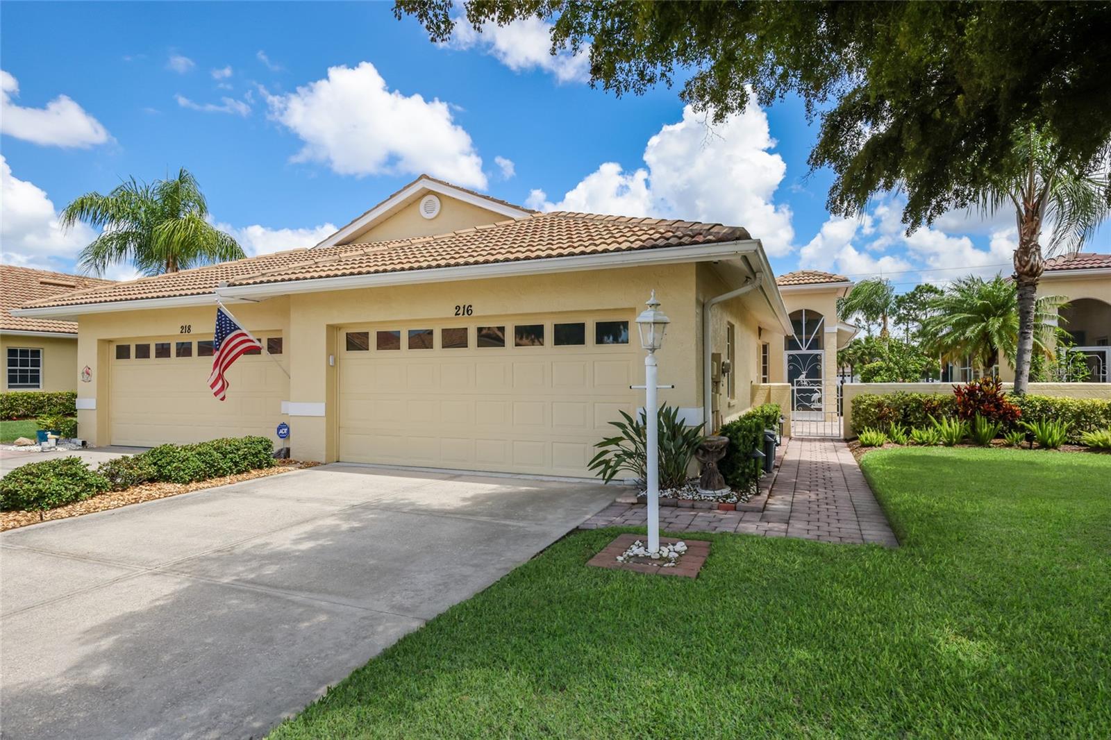 216 VISTA DEL LAGO WAY, VENICE, FL, 34292
