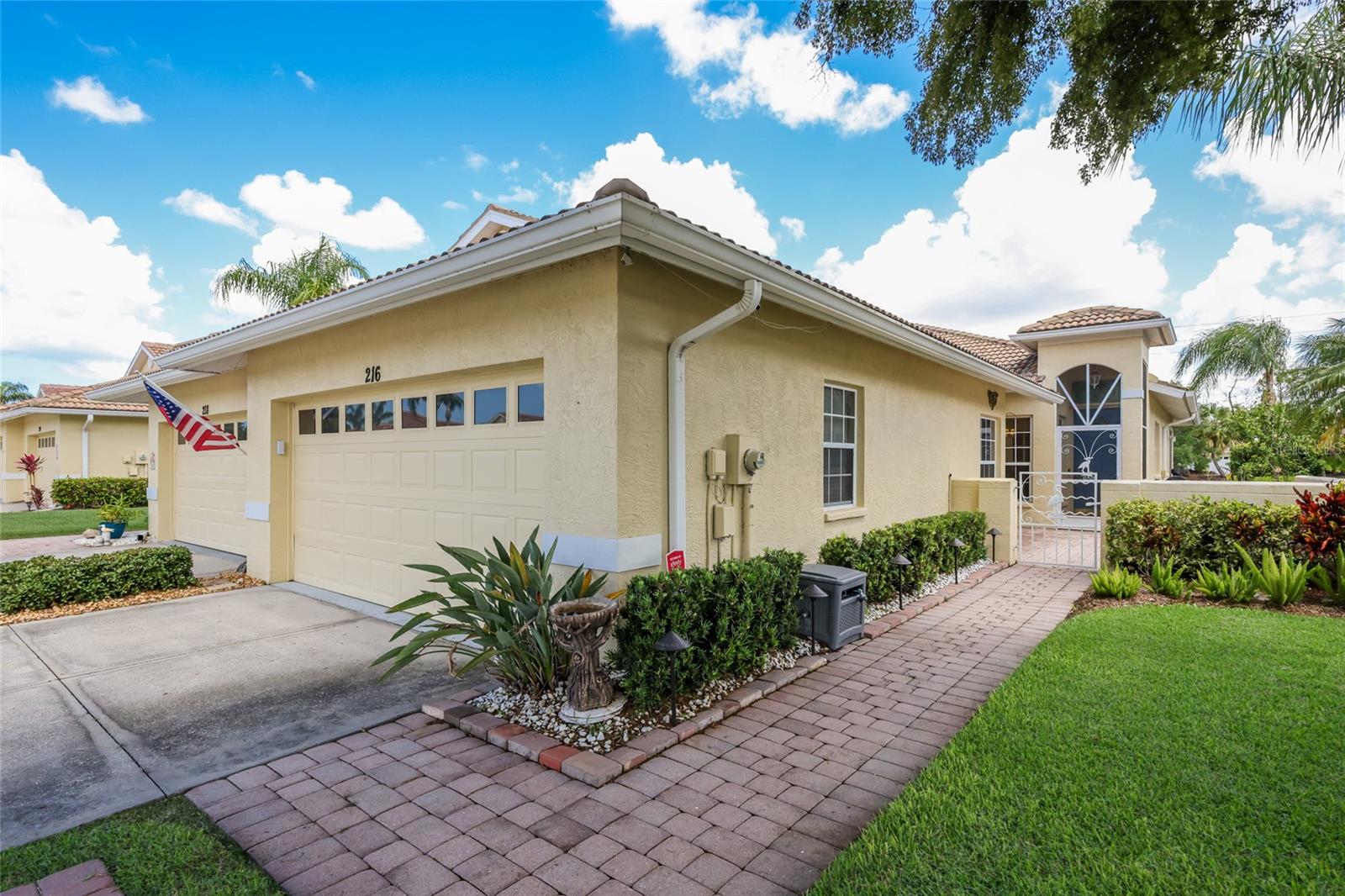 216 VISTA DEL LAGO WAY, VENICE, FL, 34292