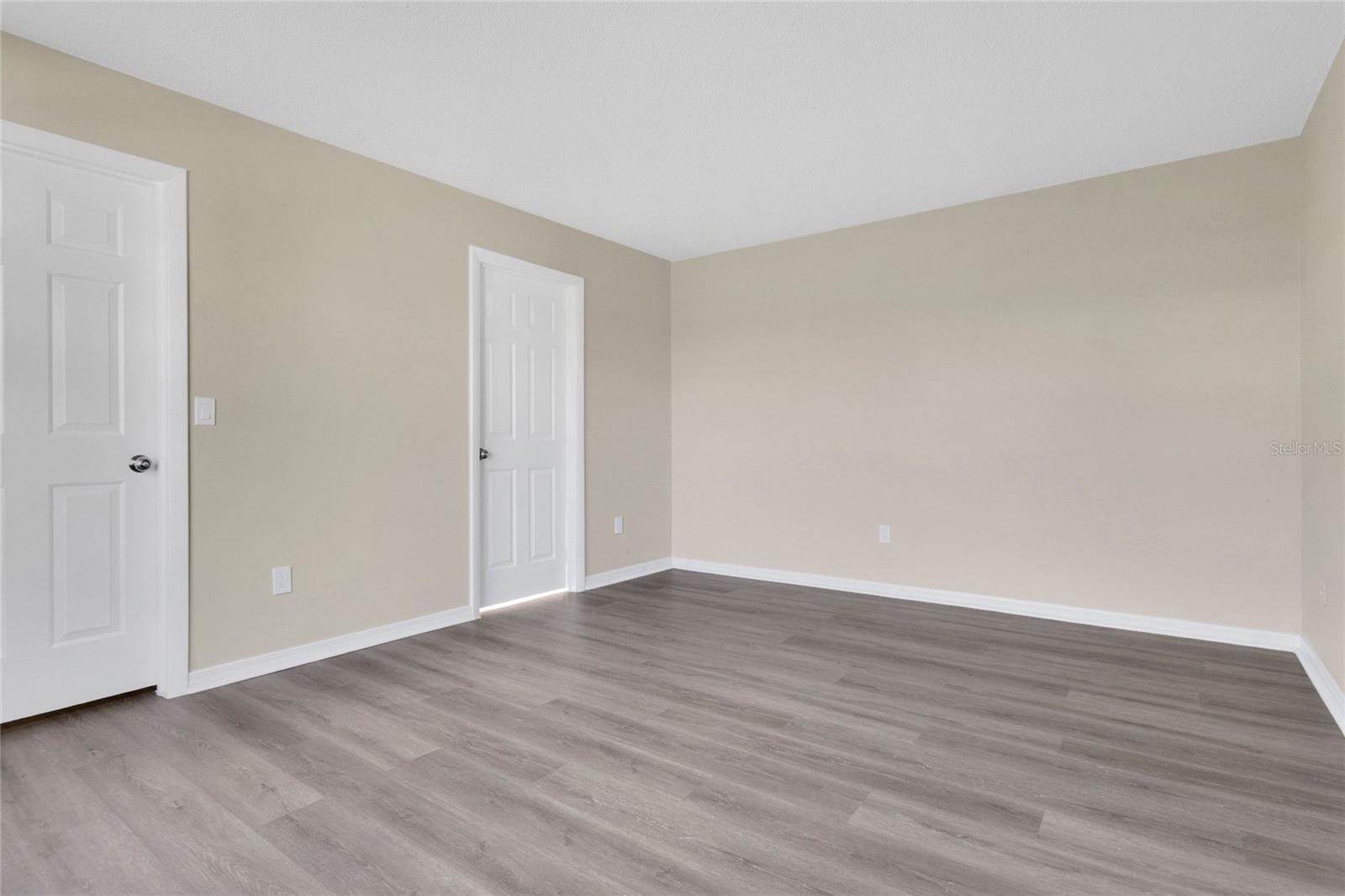 11 WINDTREE LN #B, WINTER GARDEN, FL, 34787