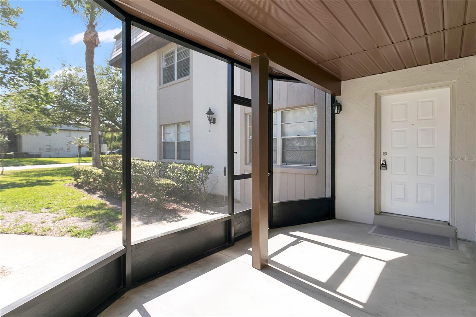 11 WINDTREE LN #B, WINTER GARDEN, FL, 34787
