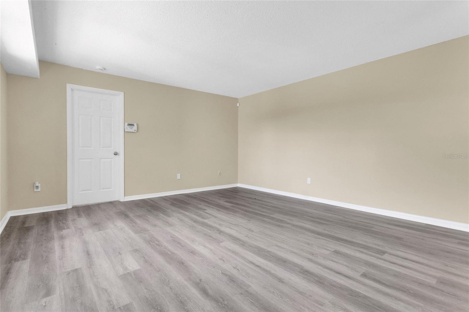 11 WINDTREE LN #B, WINTER GARDEN, FL, 34787