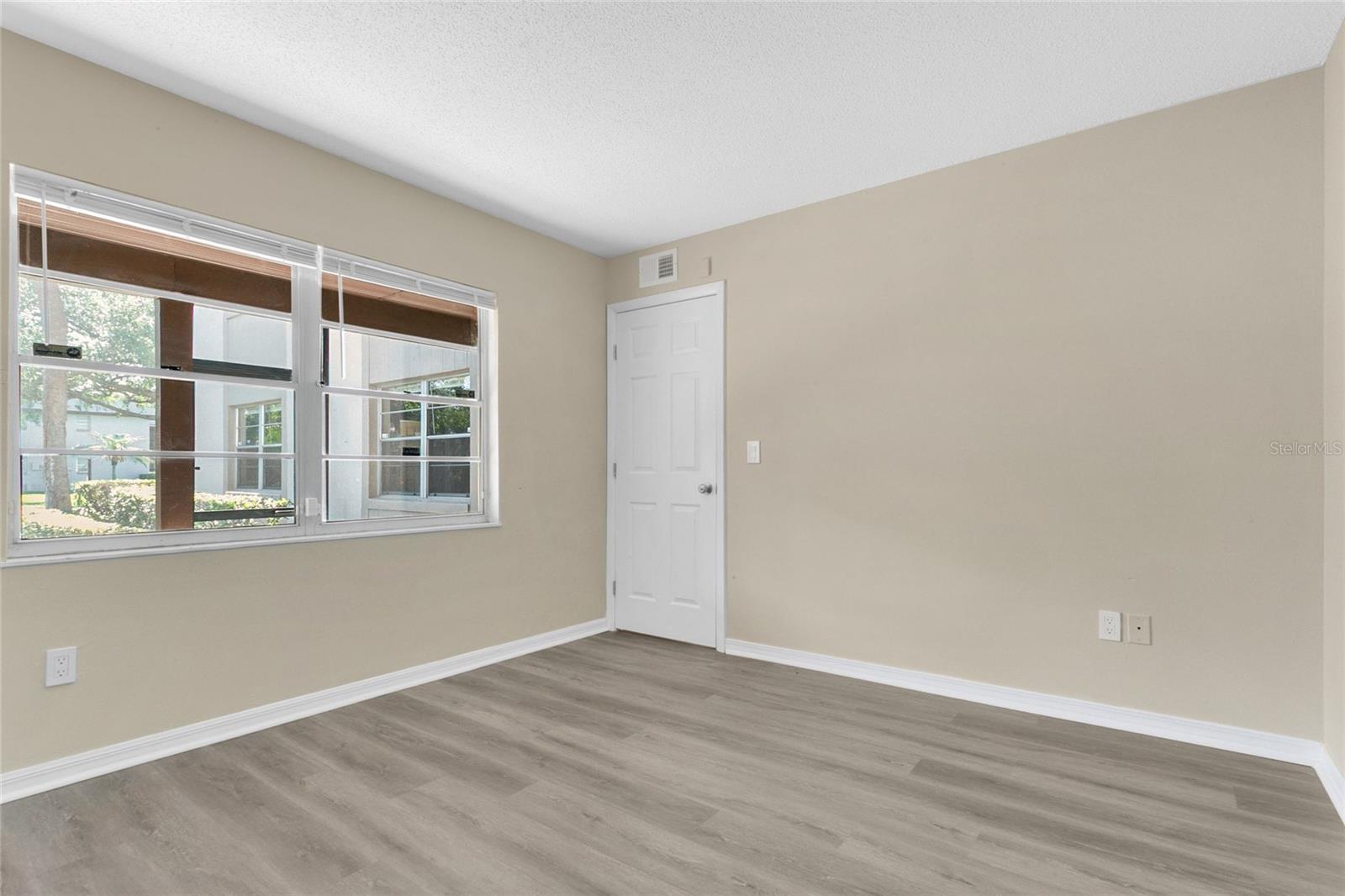 11 WINDTREE LN #B, WINTER GARDEN, FL, 34787