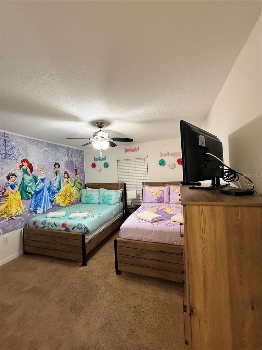 8977 BISMARCK PALM RD, KISSIMMEE, FL, 34747