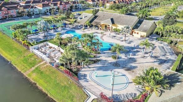 8977 BISMARCK PALM RD, KISSIMMEE, FL, 34747
