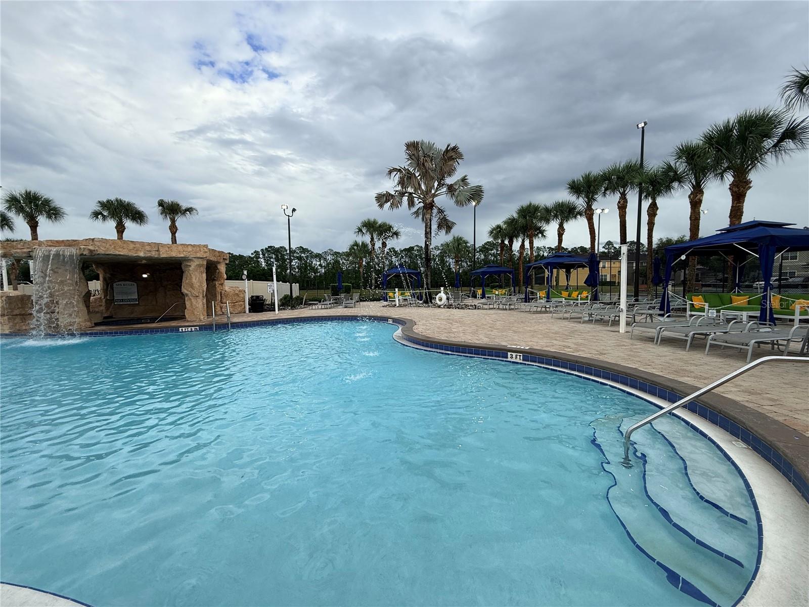 8977 BISMARCK PALM RD, KISSIMMEE, FL, 34747