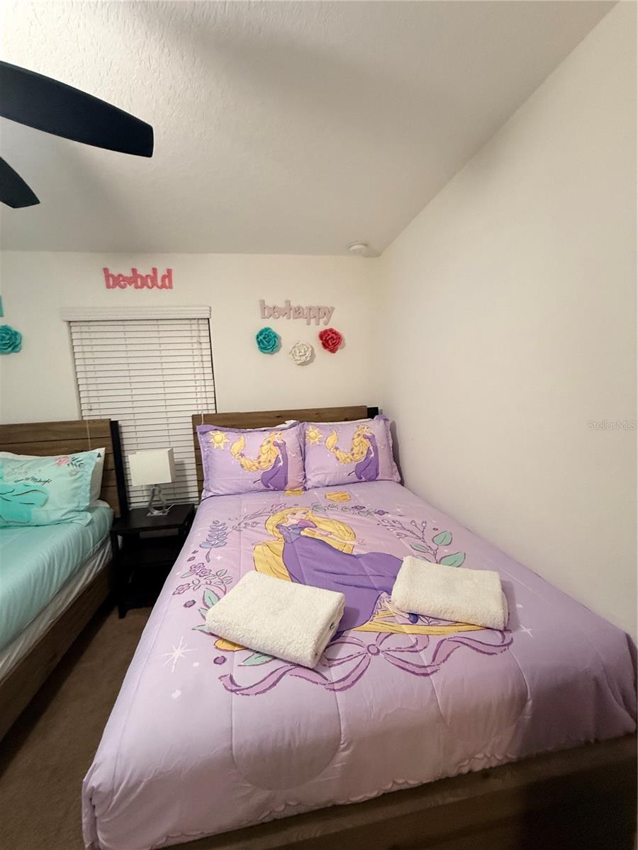 8977 BISMARCK PALM RD, KISSIMMEE, FL, 34747
