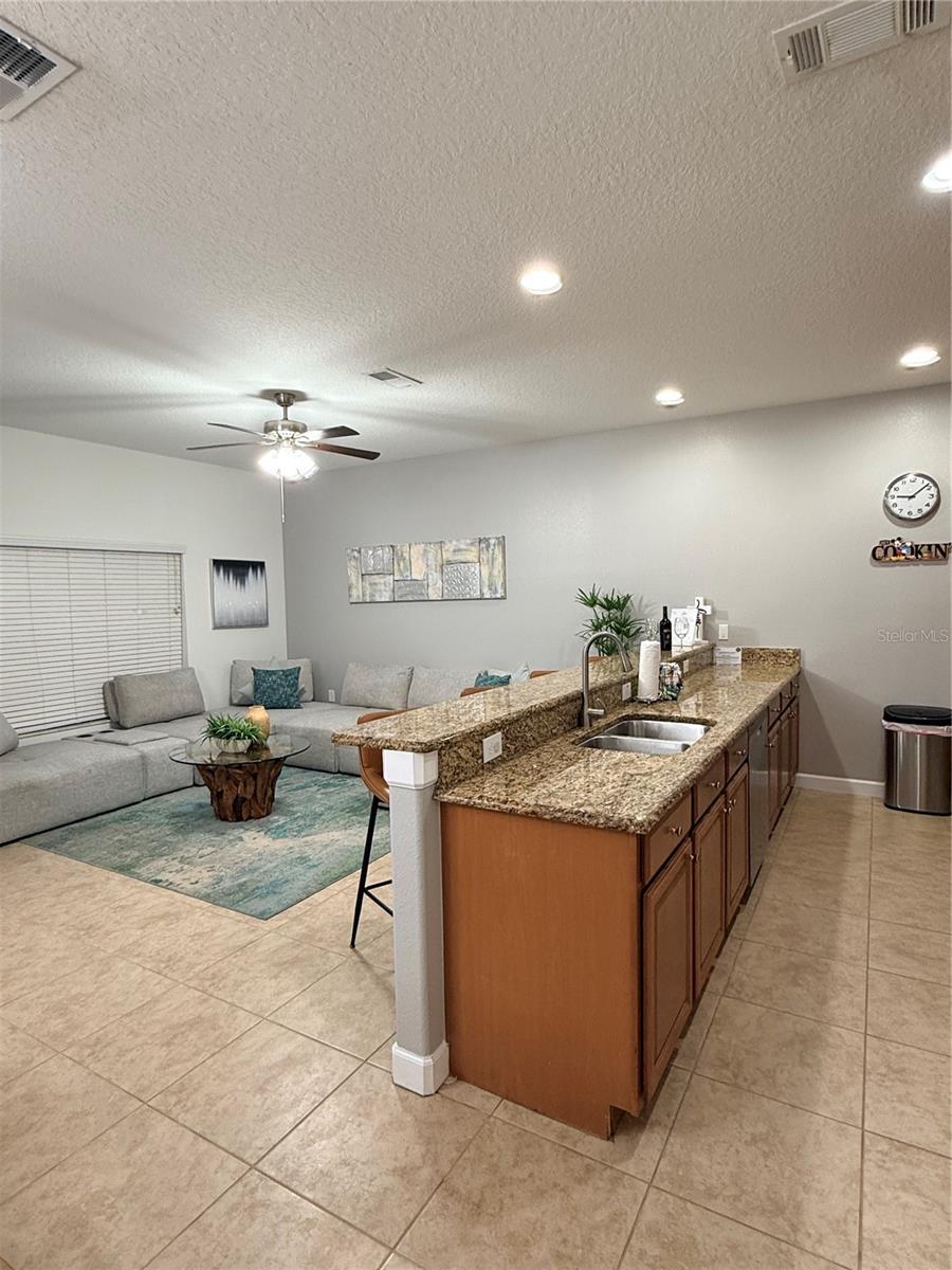 8977 BISMARCK PALM RD, KISSIMMEE, FL, 34747