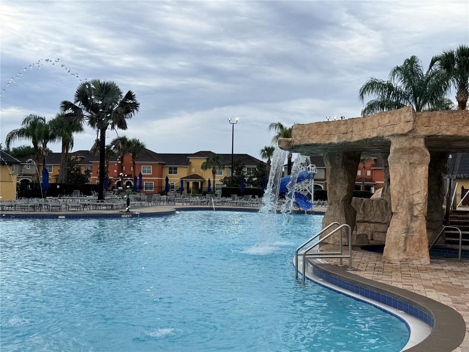 8977 BISMARCK PALM RD, KISSIMMEE, FL, 34747