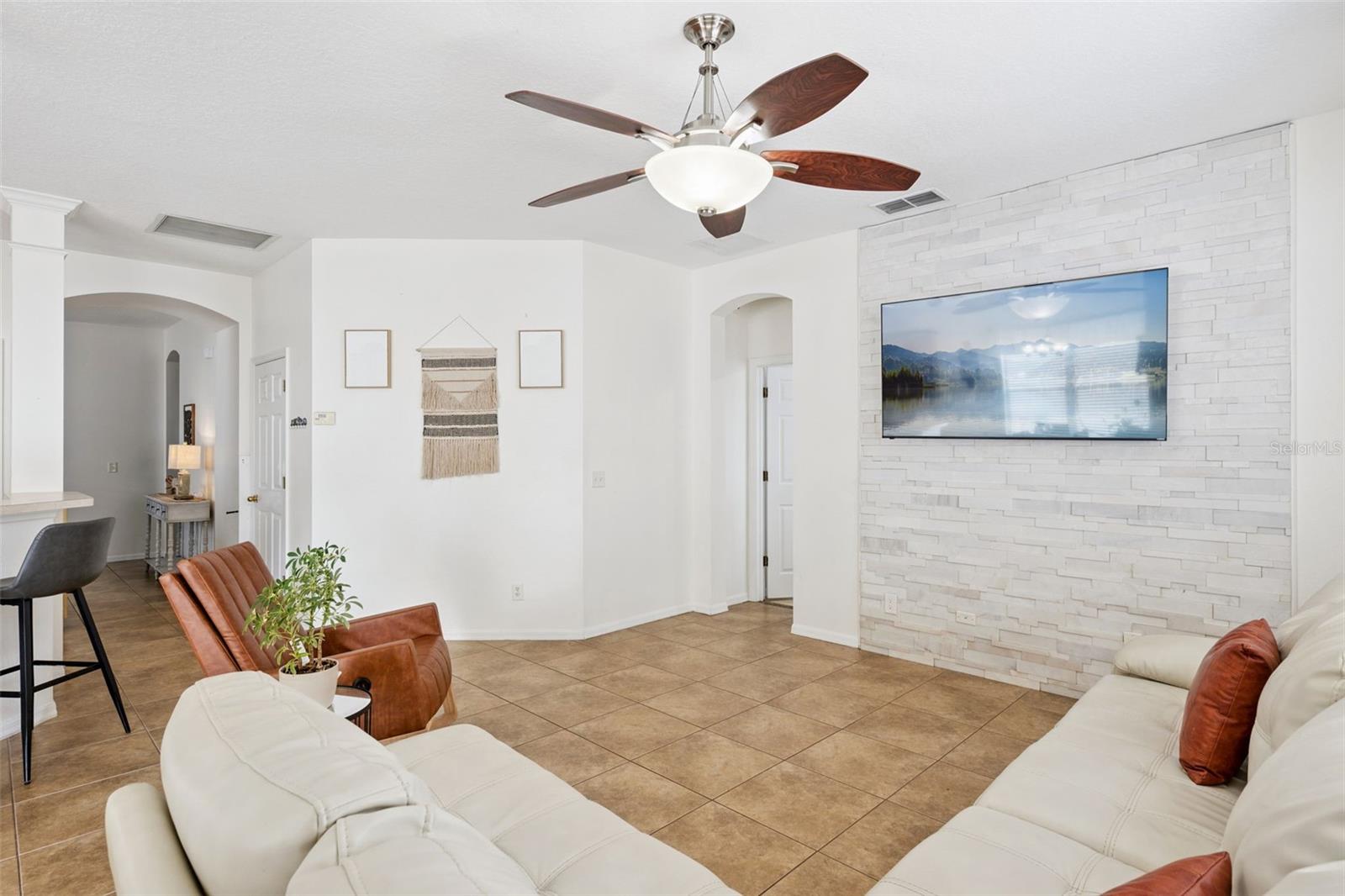 7514 BEAR CLAW RUN, ORLANDO, FL, 32825
