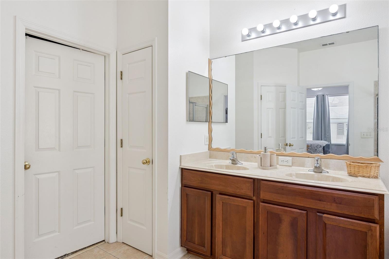7514 BEAR CLAW RUN, ORLANDO, FL, 32825
