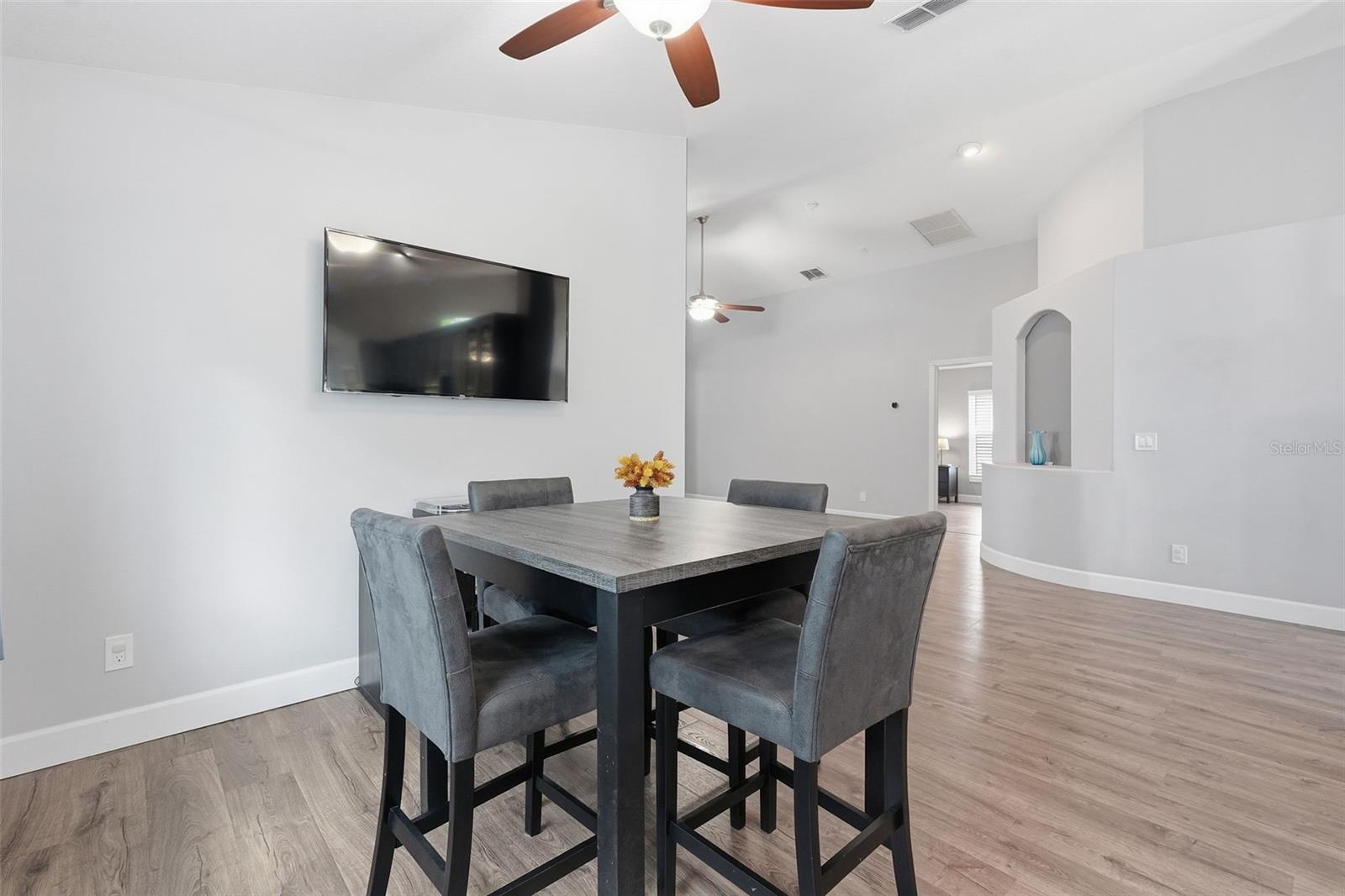 355 VENTURA DR, OLDSMAR, FL, 34677