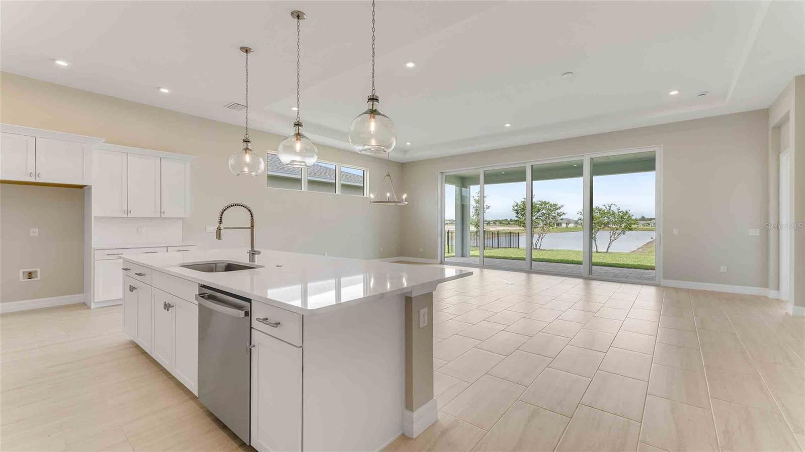 1017 LILIANA DR, DELAND, FL, 32724