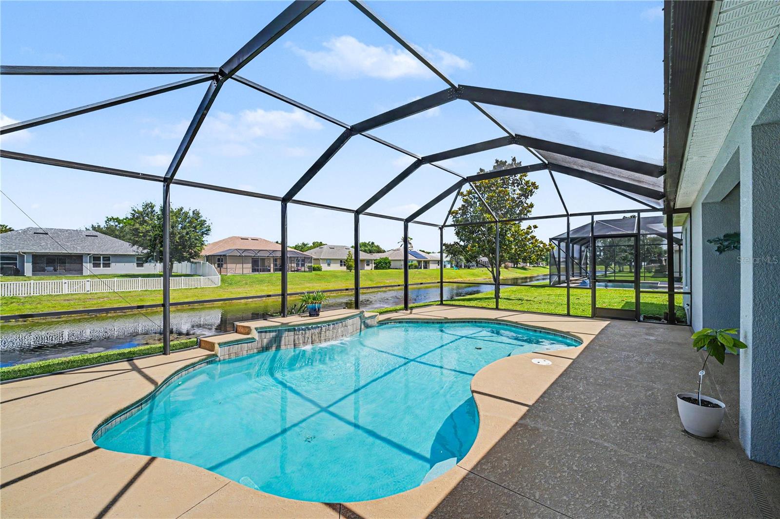1025 MORGAN CIR NE, PALM BAY, FL, 32905