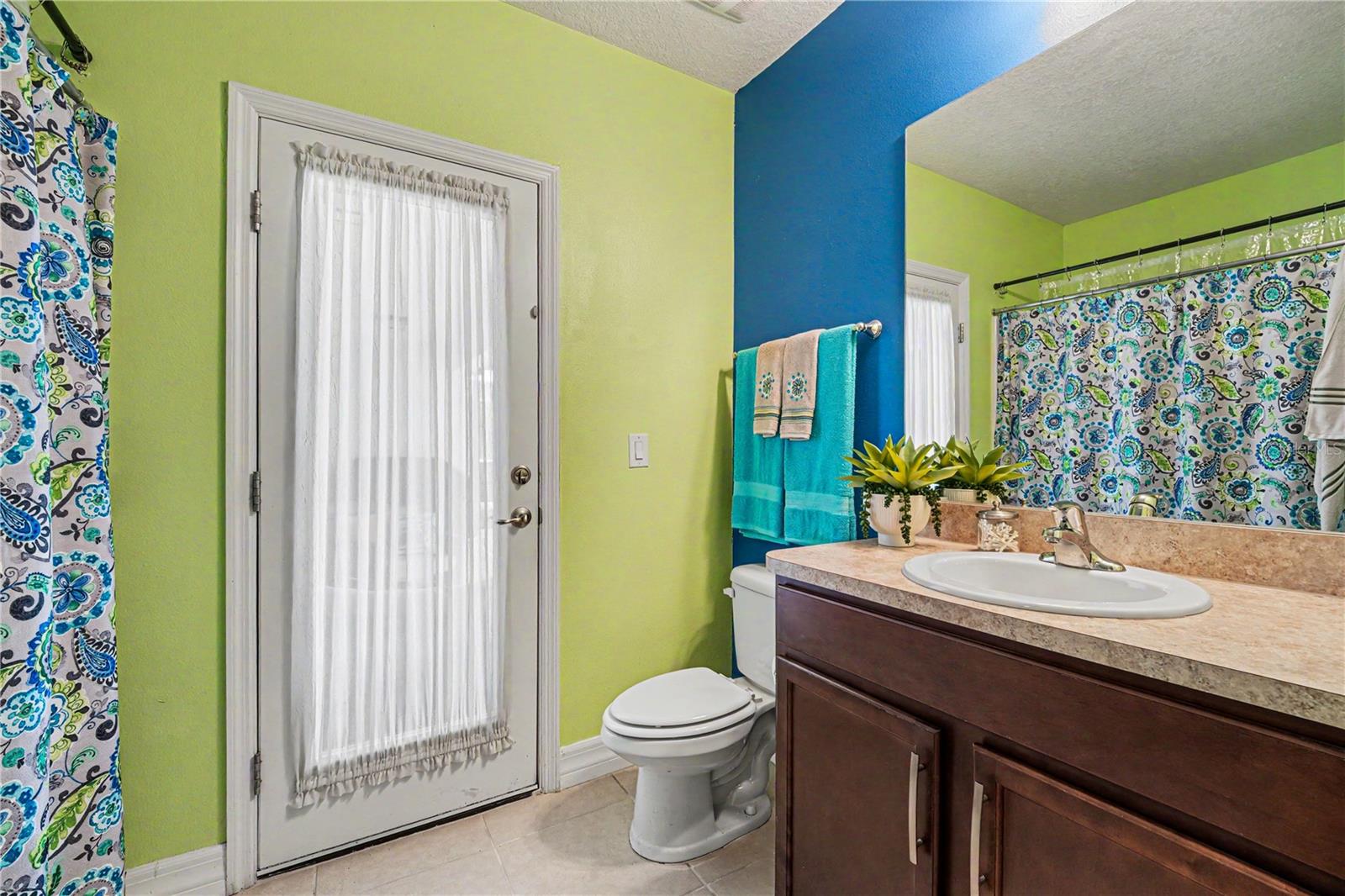 1025 MORGAN CIR NE, PALM BAY, FL, 32905