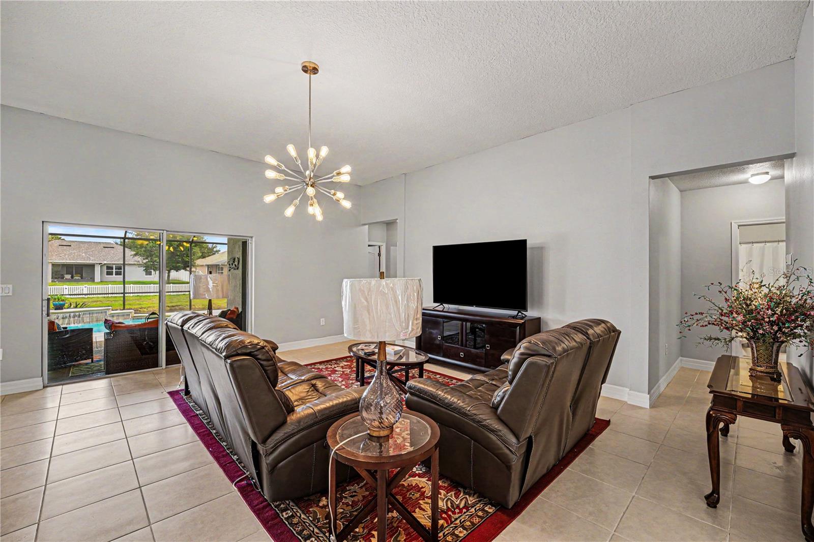 1025 MORGAN CIR NE, PALM BAY, FL, 32905