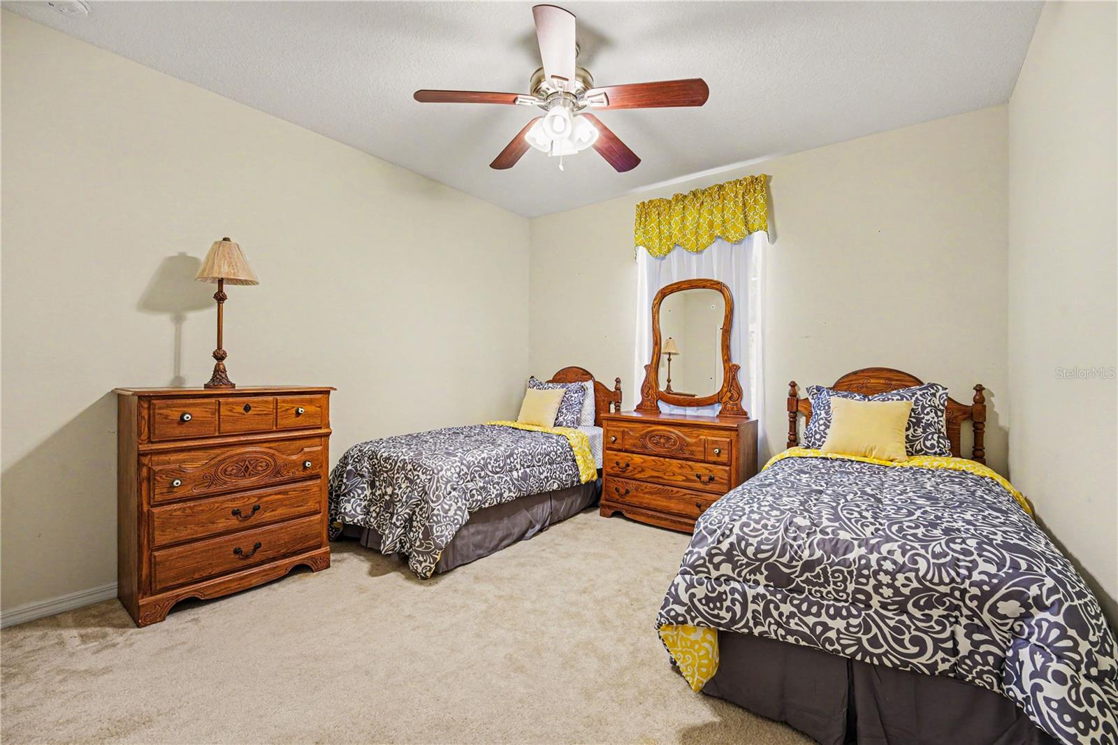 1025 MORGAN CIR NE, PALM BAY, FL, 32905