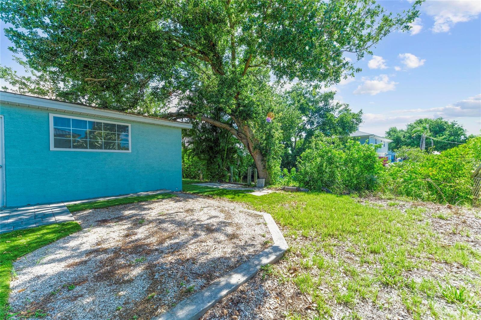 312 WINFIELD WAY, NOKOMIS, FL, 34275