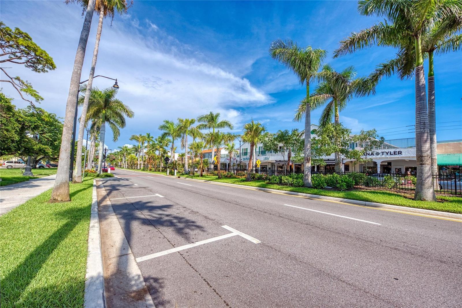 312 WINFIELD WAY, NOKOMIS, FL, 34275