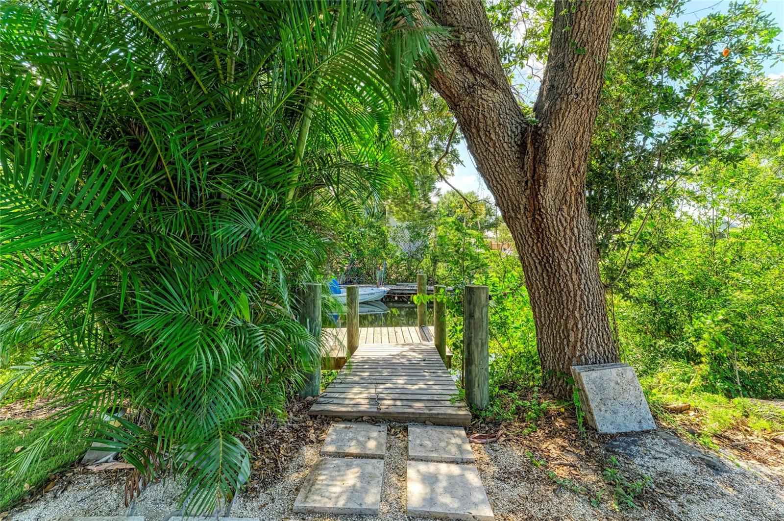 312 WINFIELD WAY, NOKOMIS, FL, 34275