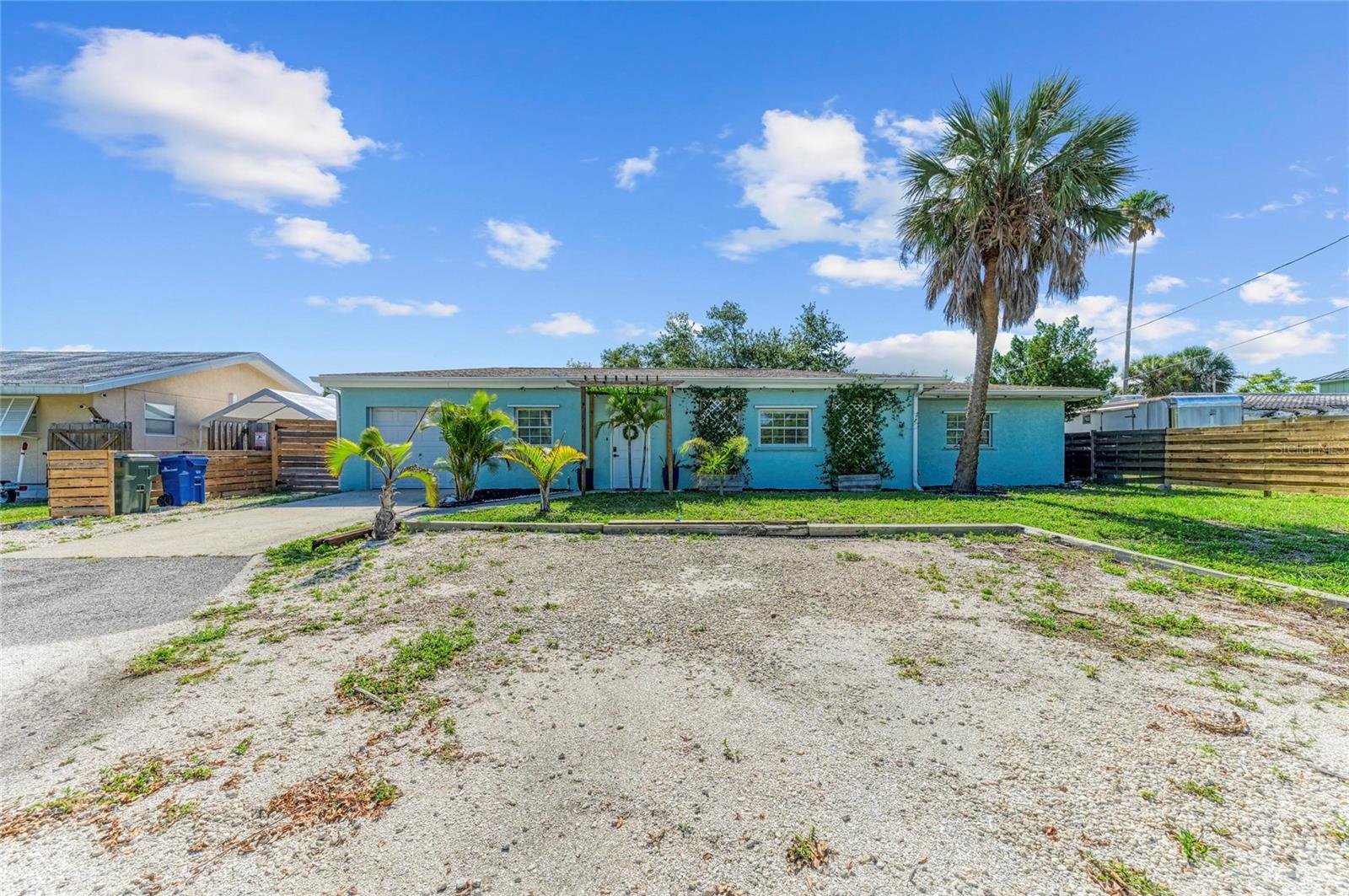 312 WINFIELD WAY, NOKOMIS, FL, 34275
