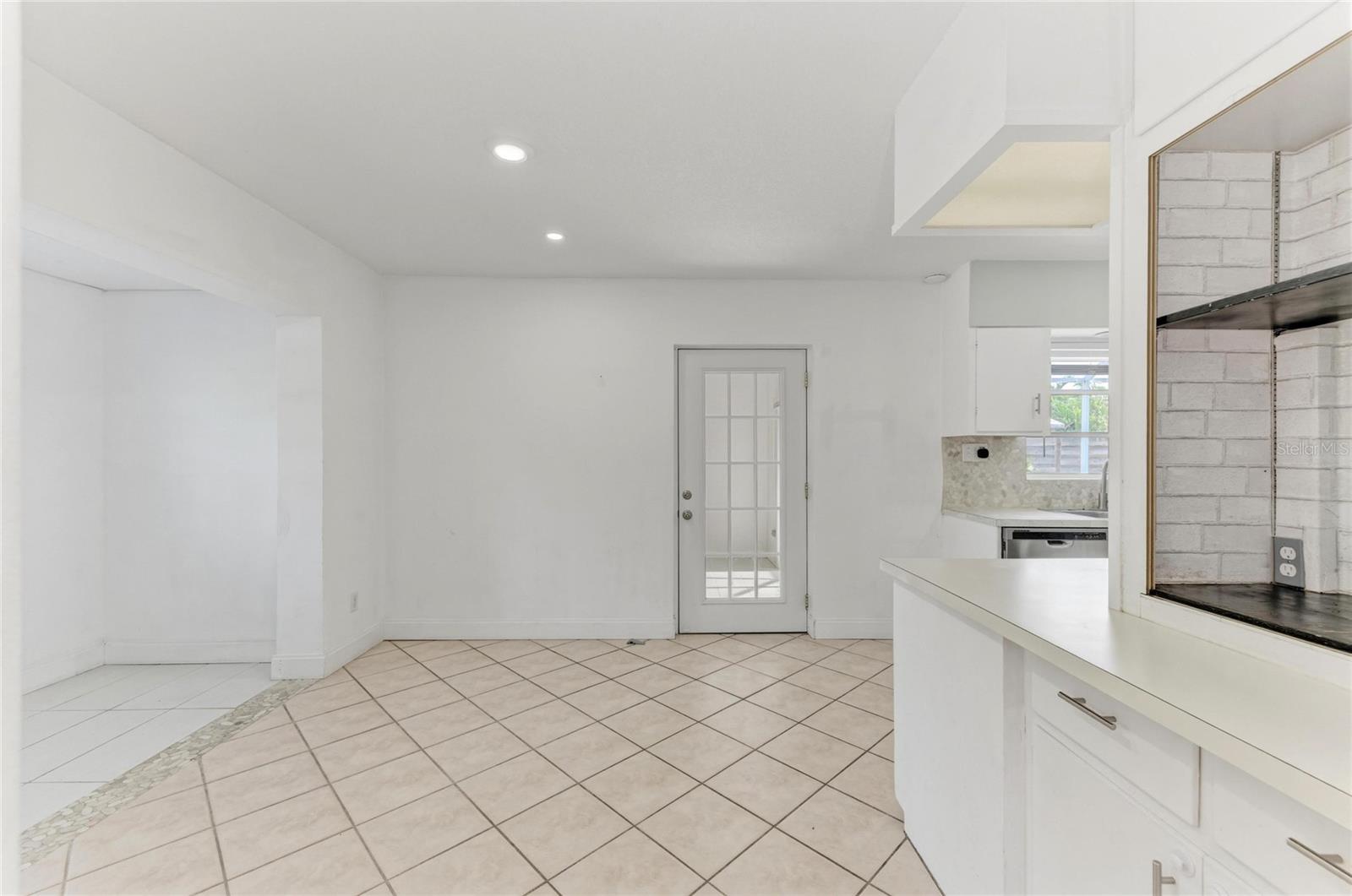 312 WINFIELD WAY, NOKOMIS, FL, 34275