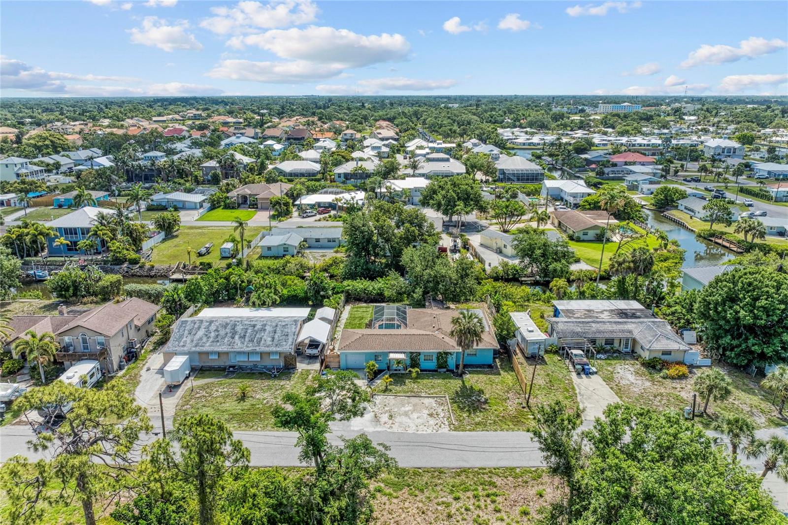 312 WINFIELD WAY, NOKOMIS, FL, 34275