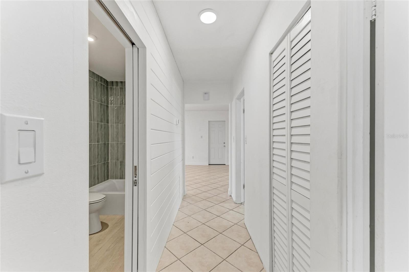 312 WINFIELD WAY, NOKOMIS, FL, 34275