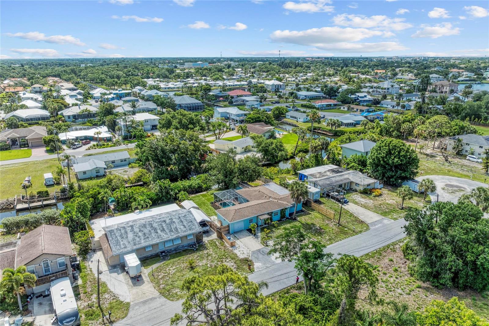 312 WINFIELD WAY, NOKOMIS, FL, 34275