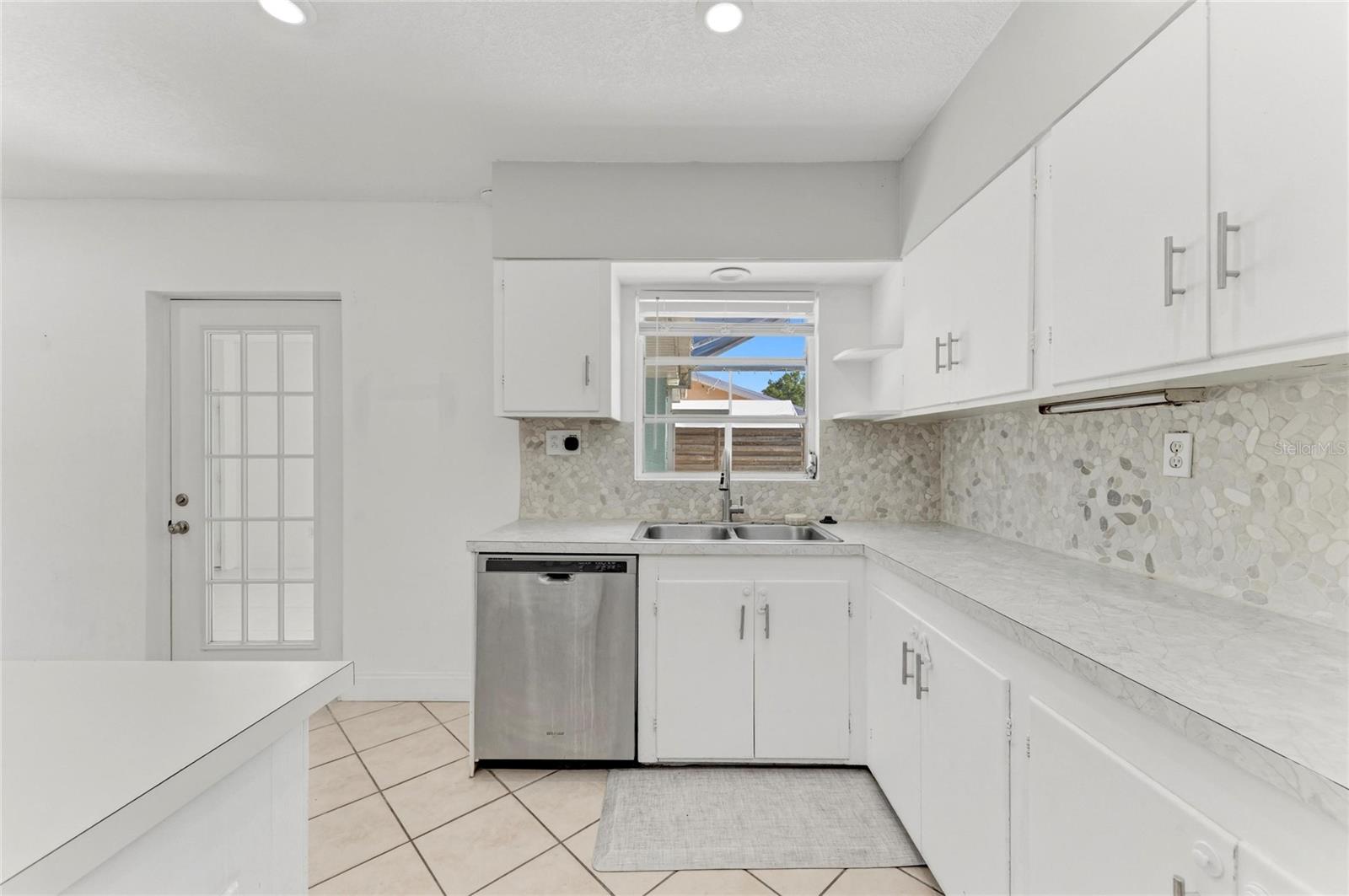 312 WINFIELD WAY, NOKOMIS, FL, 34275