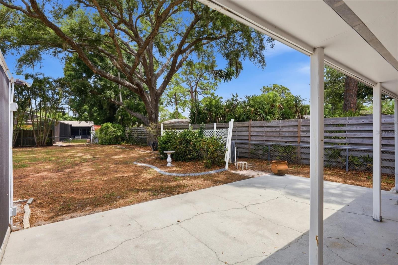 2233 ALICE RD, SARASOTA, FL, 34231
