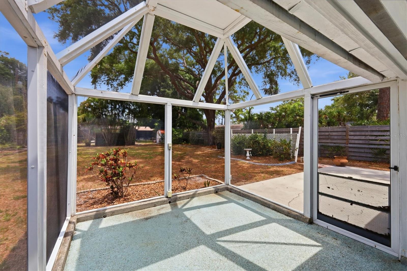2233 ALICE RD, SARASOTA, FL, 34231