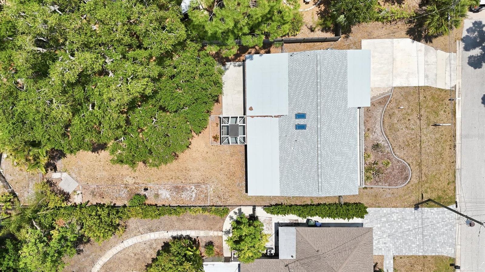 2233 ALICE RD, SARASOTA, FL, 34231