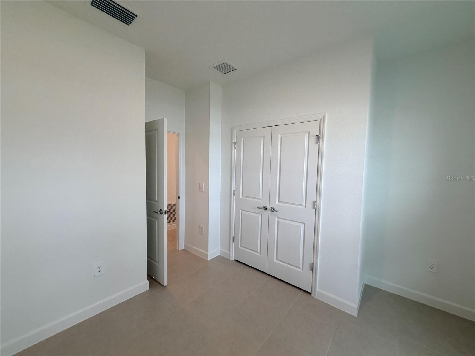 3917 PASSION VINE DR, ALVA, FL, 33920