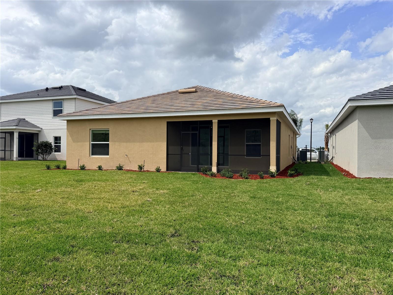 3917 PASSION VINE DR, ALVA, FL, 33920