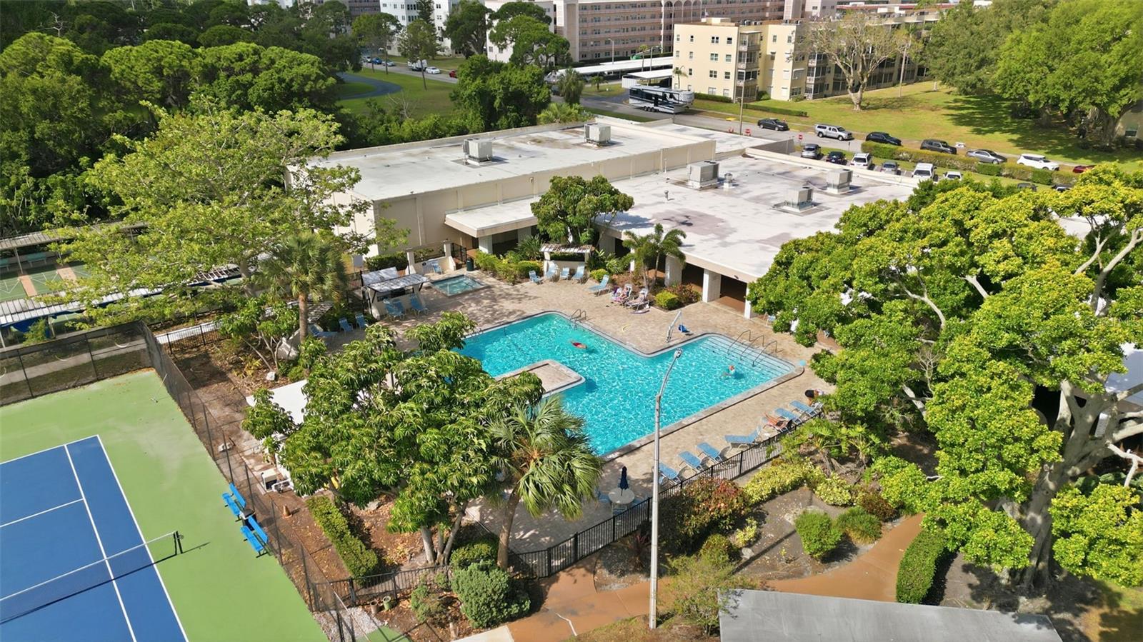 5975 TERRACE PARK DR N #204, ST PETERSBURG, FL, 33709