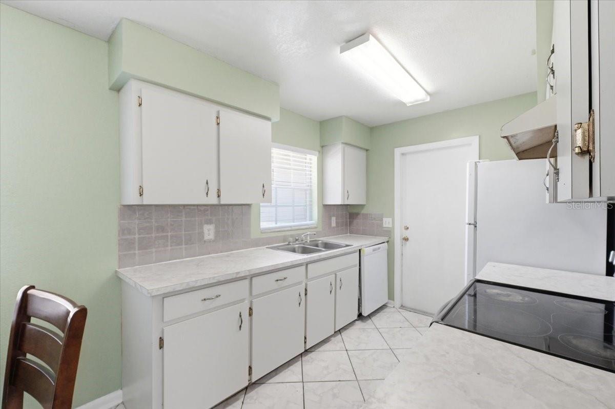 303 OLMO CT, WINTER HAVEN, FL, 33880