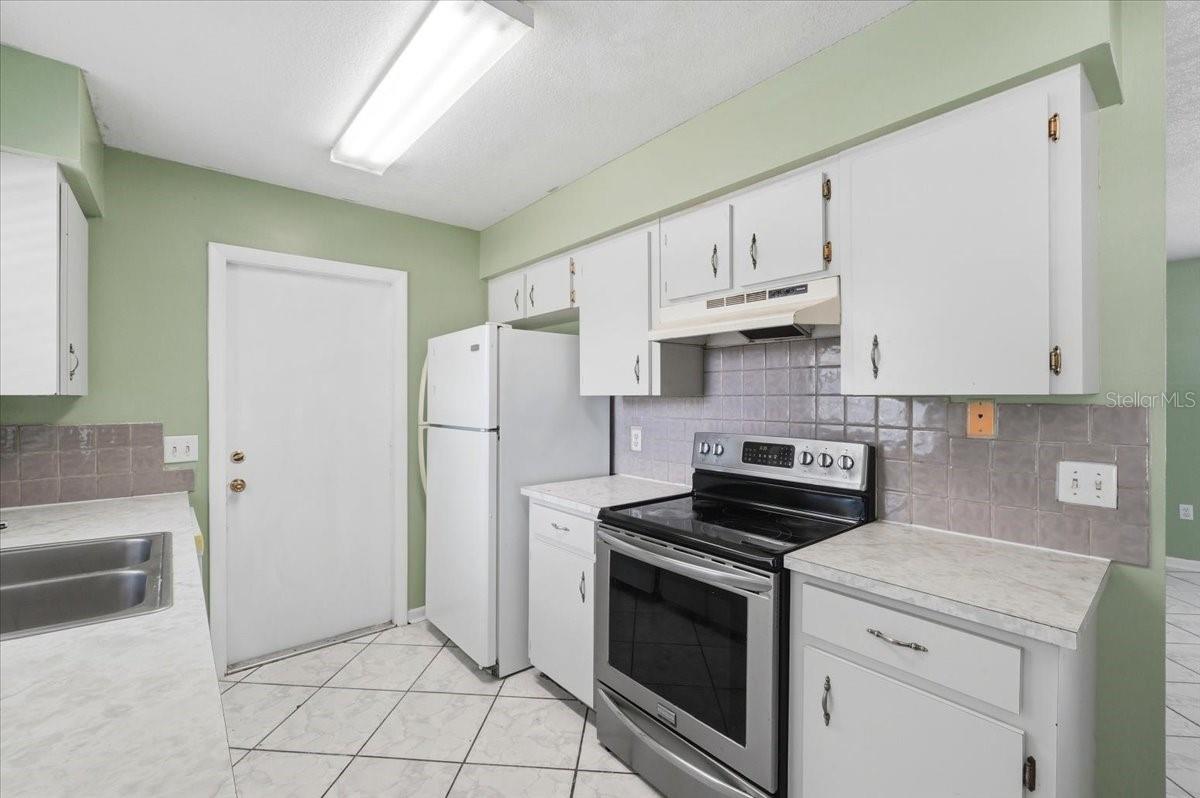 303 OLMO CT, WINTER HAVEN, FL, 33880