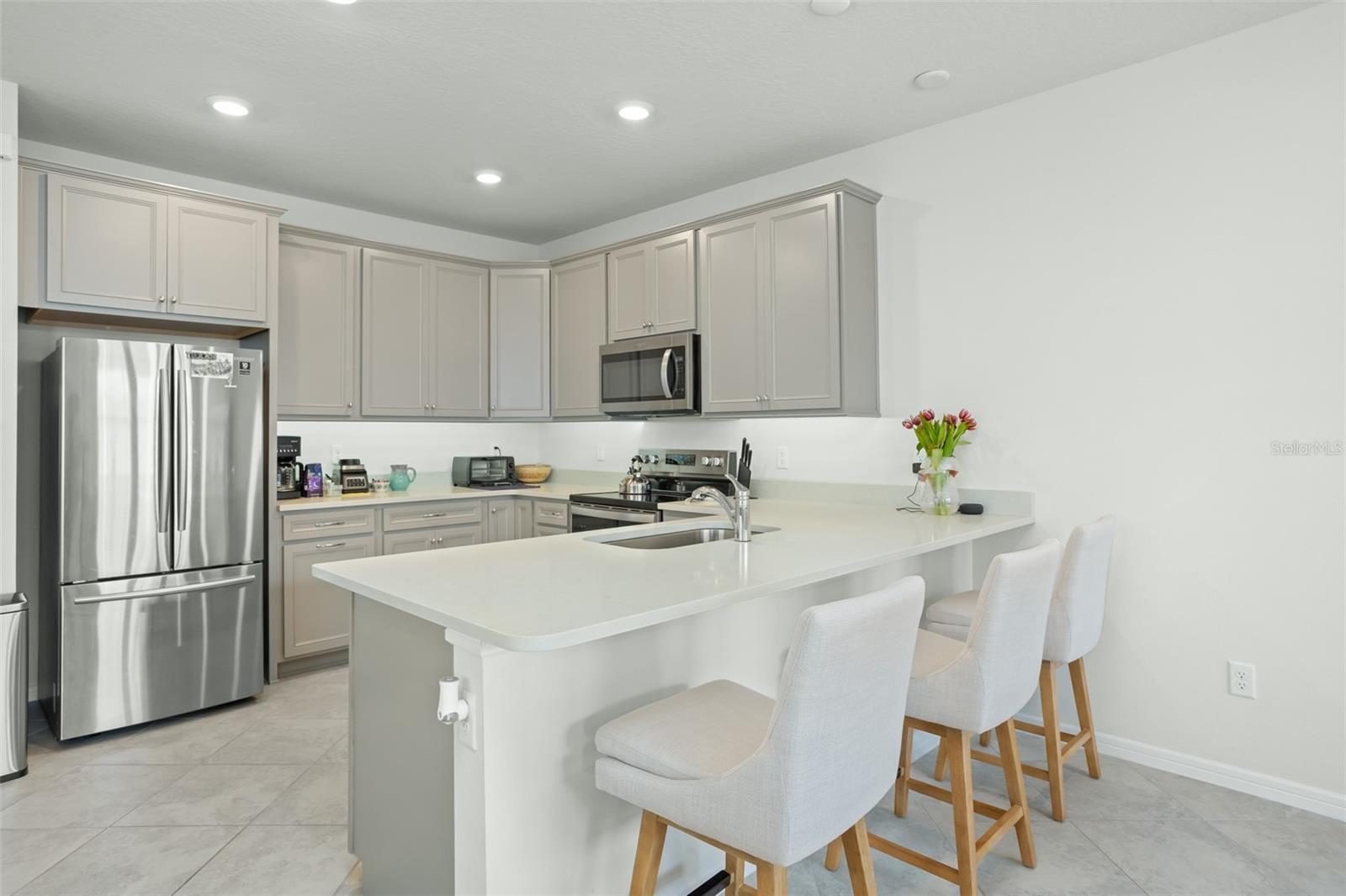 10449 FOLLY BEACH RD, ORLANDO, FL, 32827