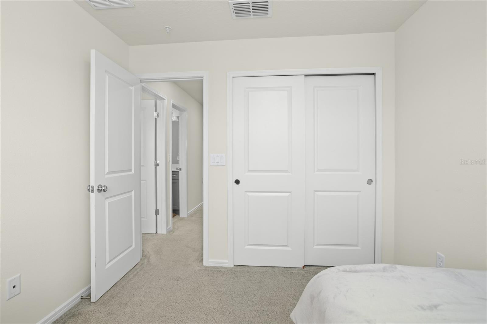 10449 FOLLY BEACH RD, ORLANDO, FL, 32827