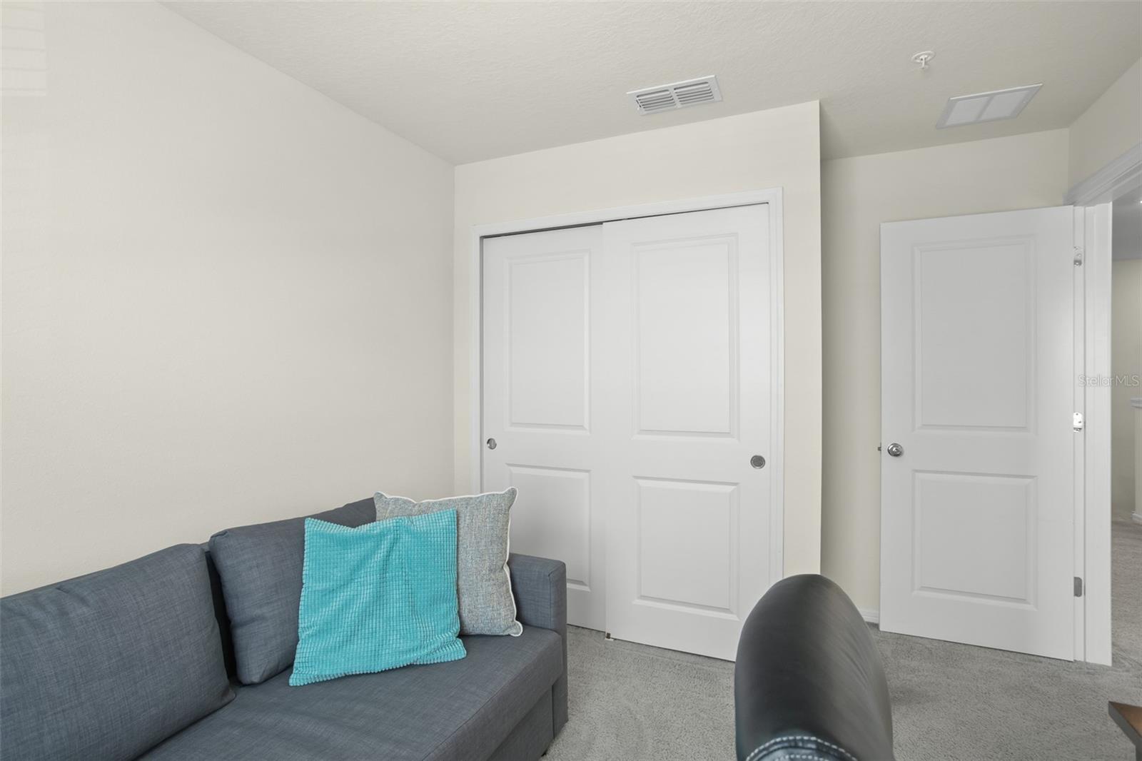10449 FOLLY BEACH RD, ORLANDO, FL, 32827