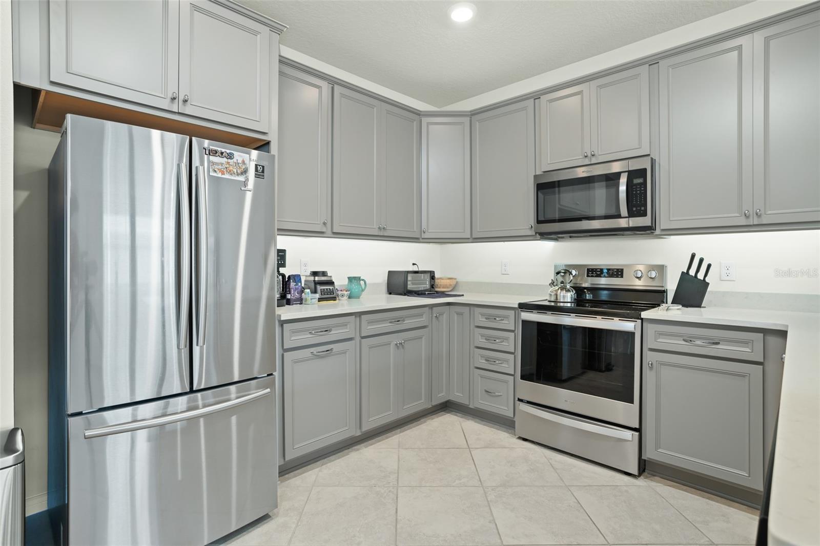 10449 FOLLY BEACH RD, ORLANDO, FL, 32827
