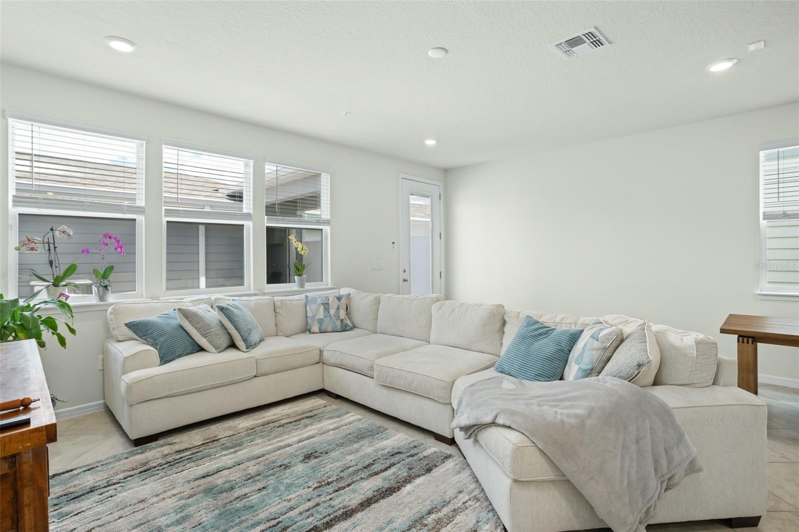10449 FOLLY BEACH RD, ORLANDO, FL, 32827