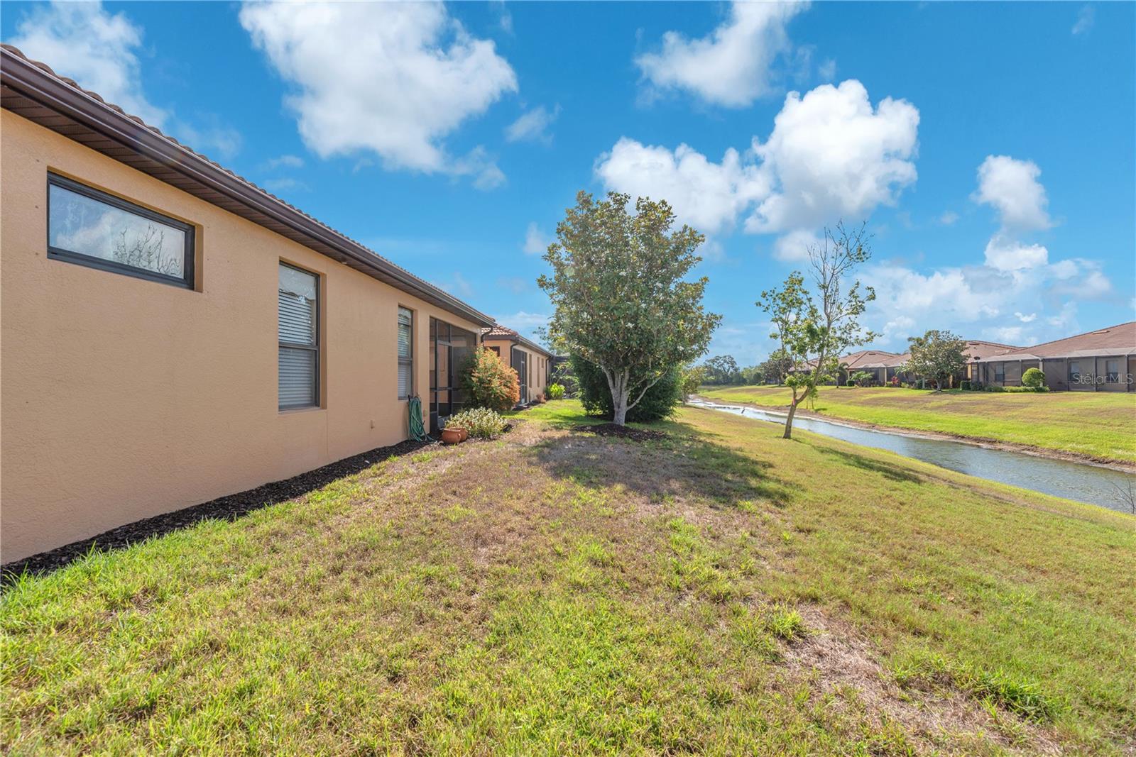 107 SHELL FALLS DR, APOLLO BEACH, FL, 33572