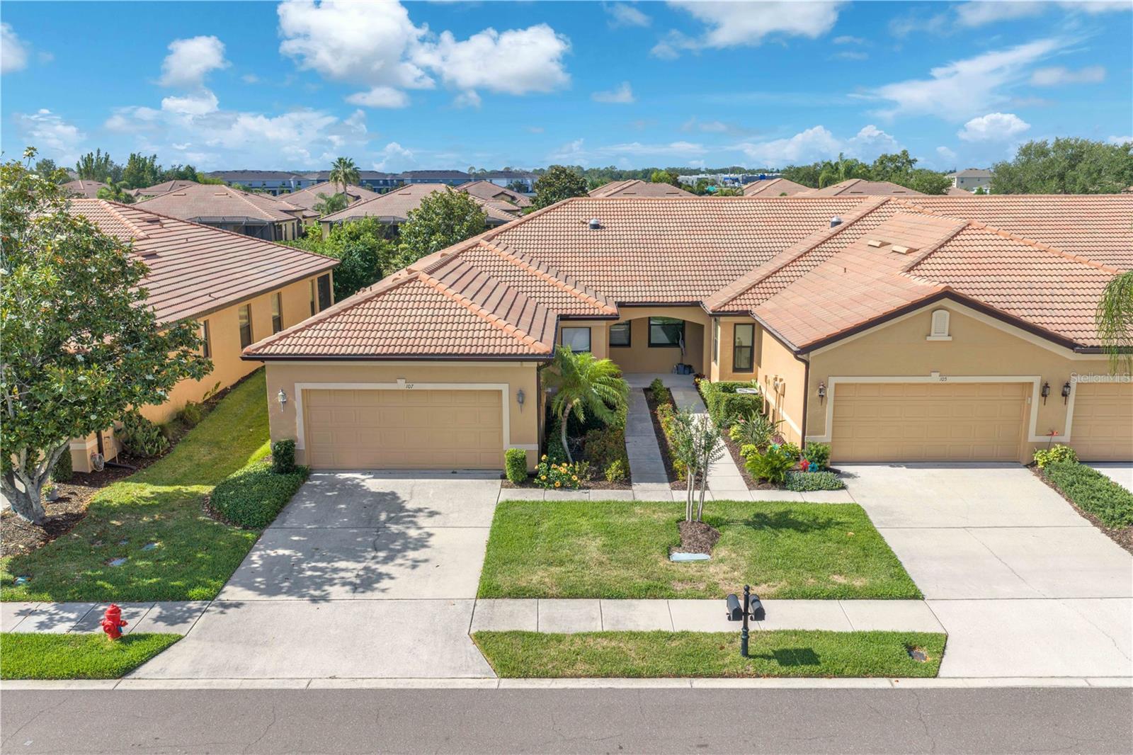 107 SHELL FALLS DR, APOLLO BEACH, FL, 33572