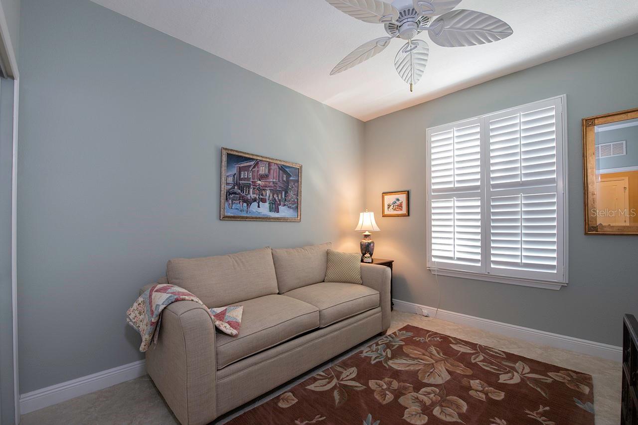 107 SHELL FALLS DR, APOLLO BEACH, FL, 33572
