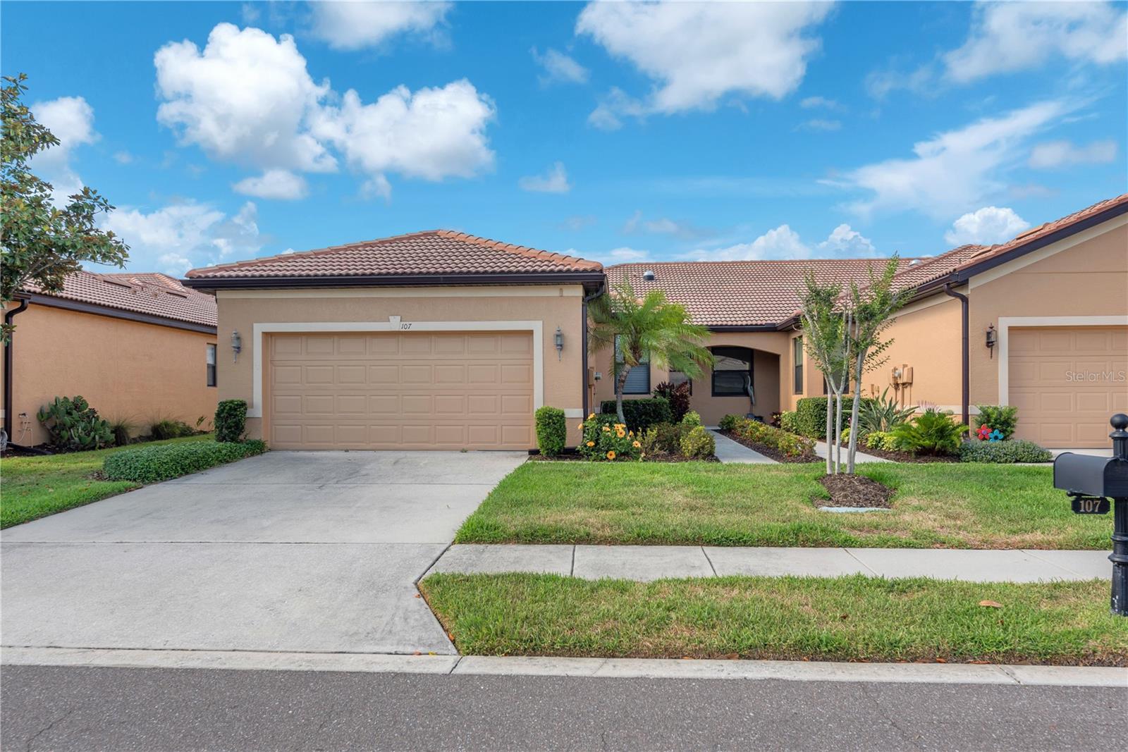 107 SHELL FALLS DR, APOLLO BEACH, FL, 33572