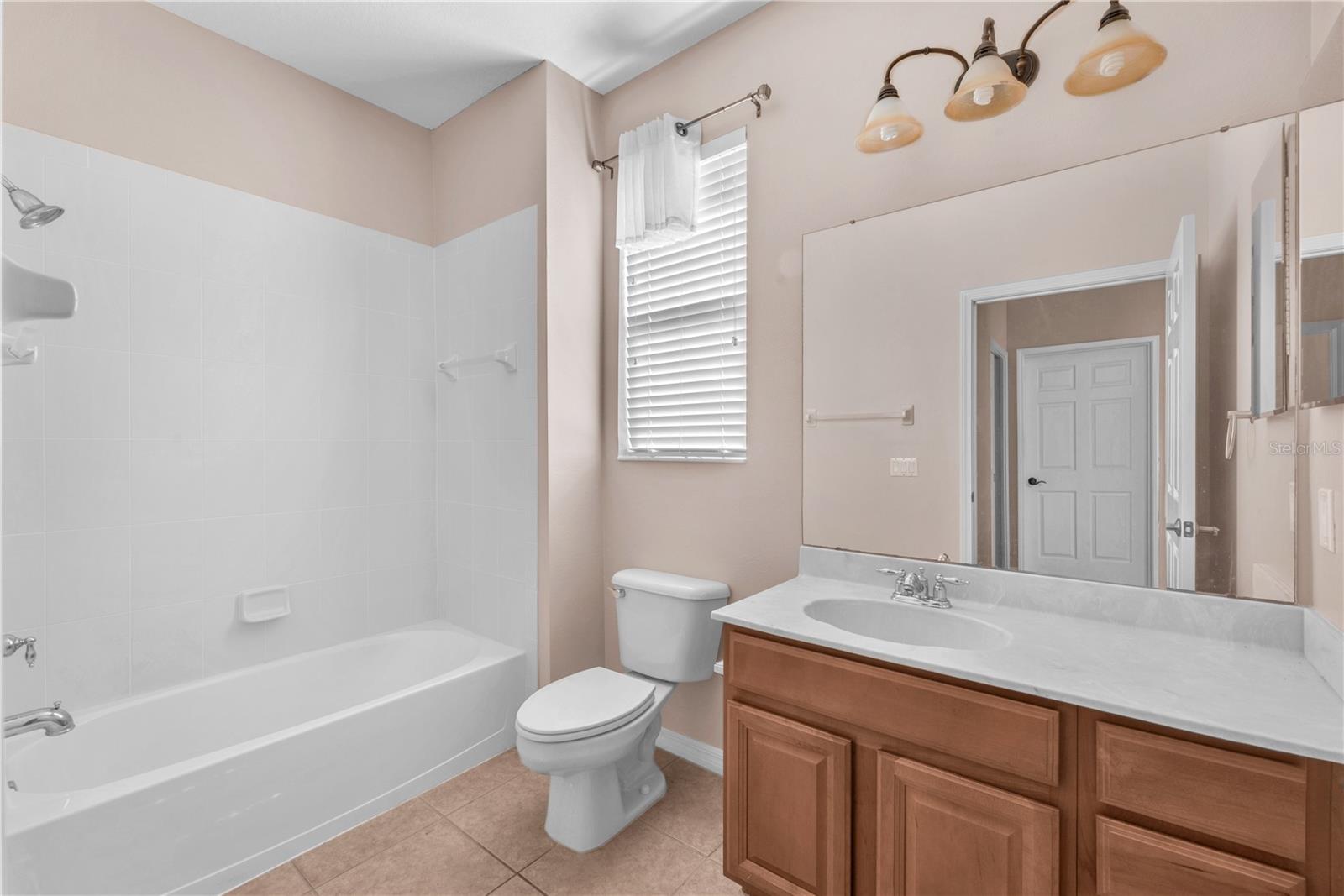 107 SHELL FALLS DR, APOLLO BEACH, FL, 33572