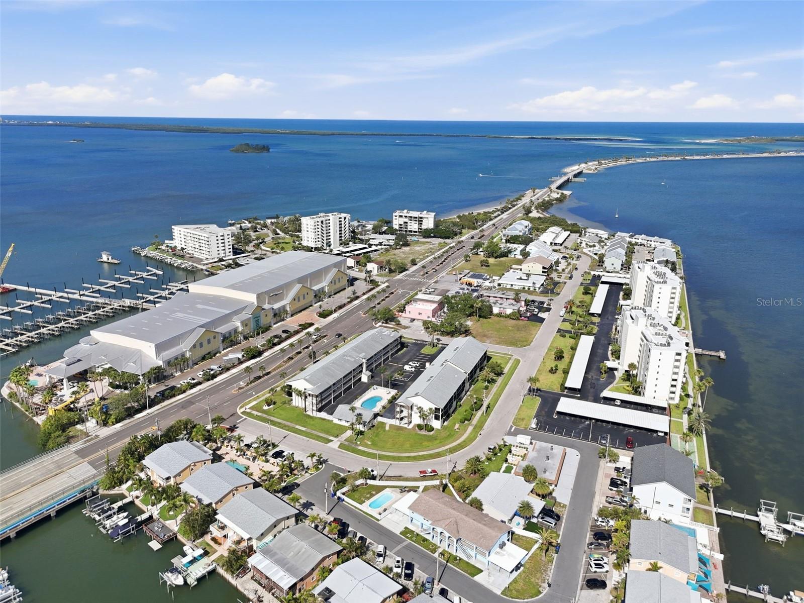 340 CAUSEWAY BLVD #107, DUNEDIN, FL, 34698